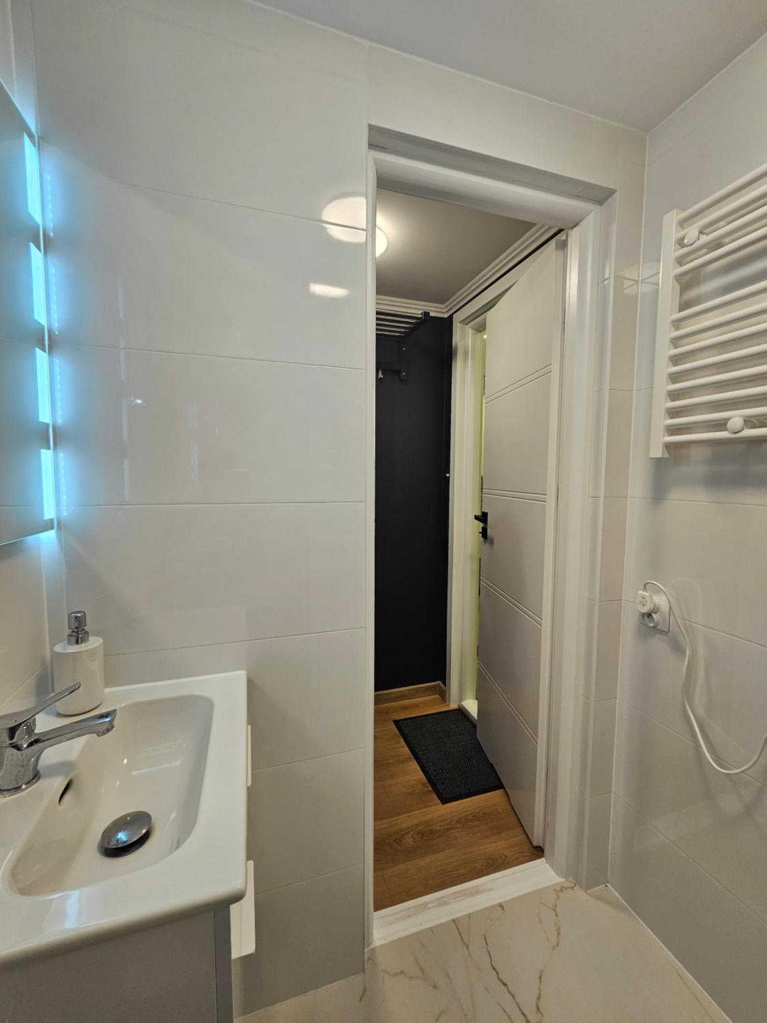 Vipol Amartamenty Biznesowe Apartamento Łódź Exterior foto