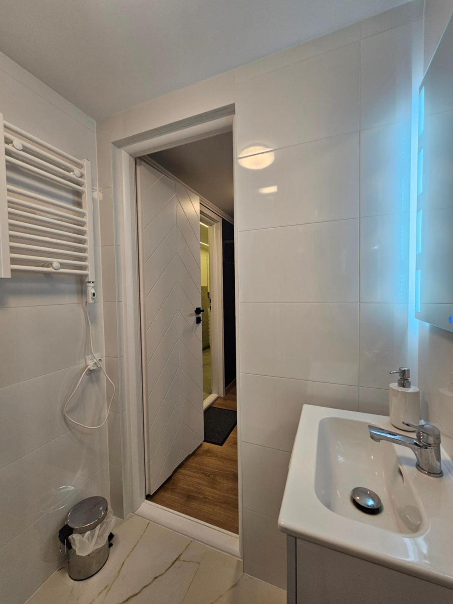 Vipol Amartamenty Biznesowe Apartamento Łódź Exterior foto